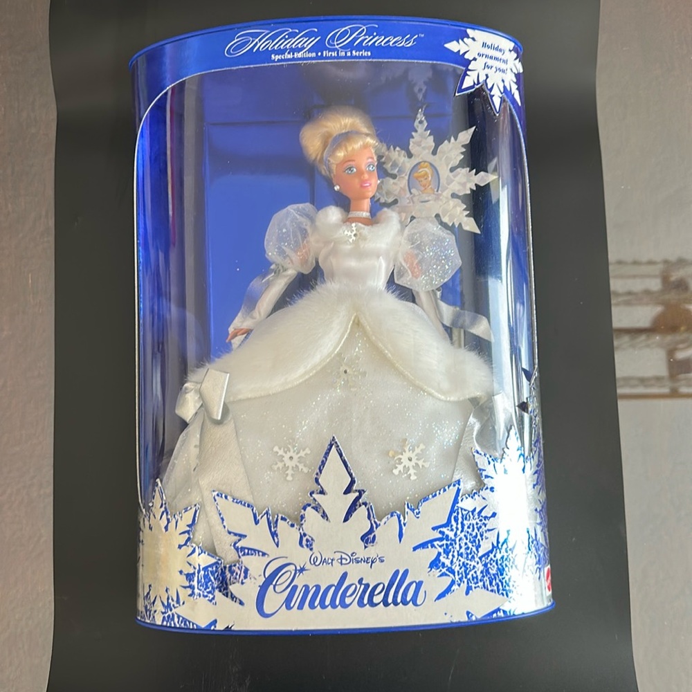 Walt Disney Cinderella holiday princess special edition first in a series.